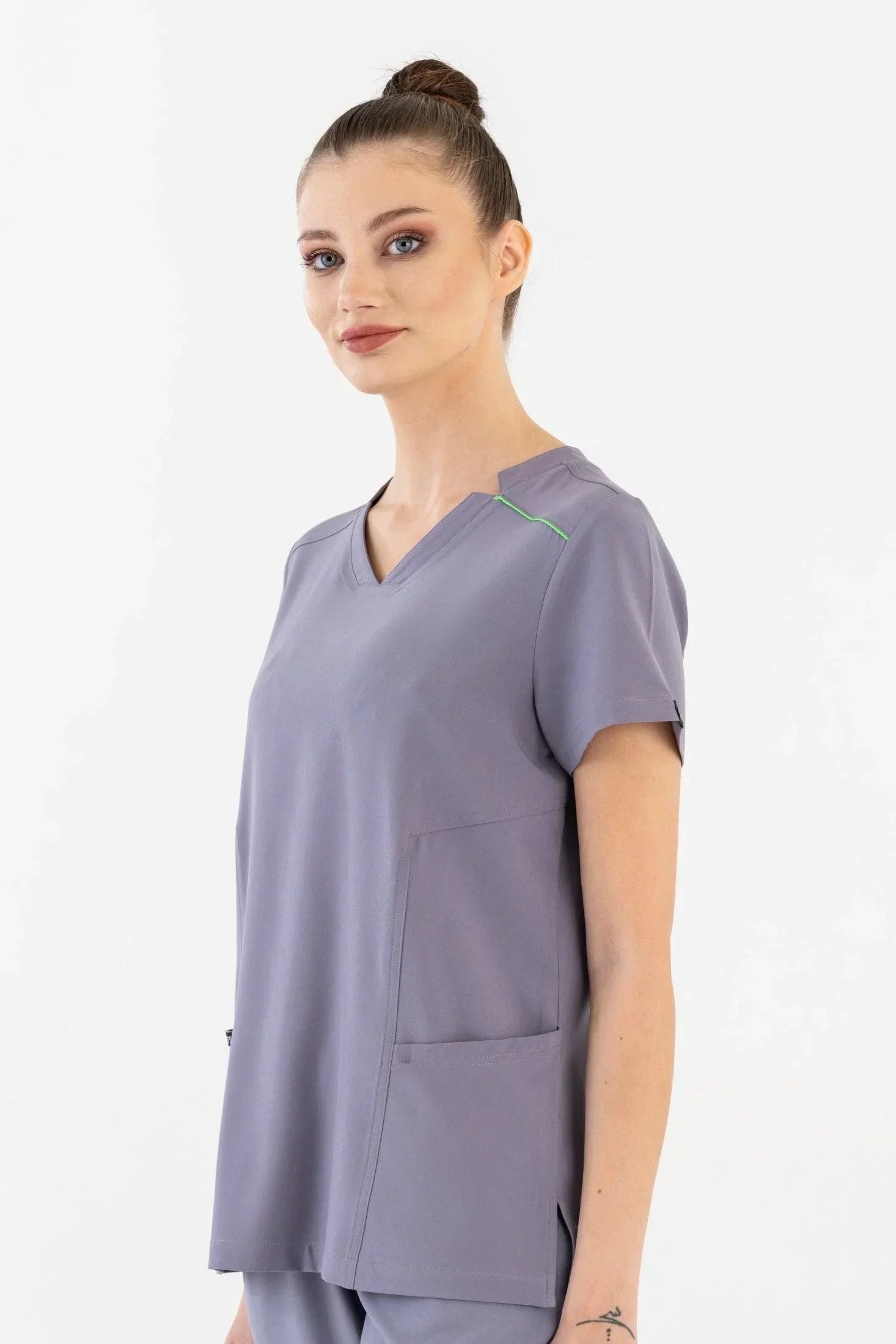 Comfy Master – Victoria Gri Kadın Medikal Üniforma Tek Üst - Comfy Master 2025