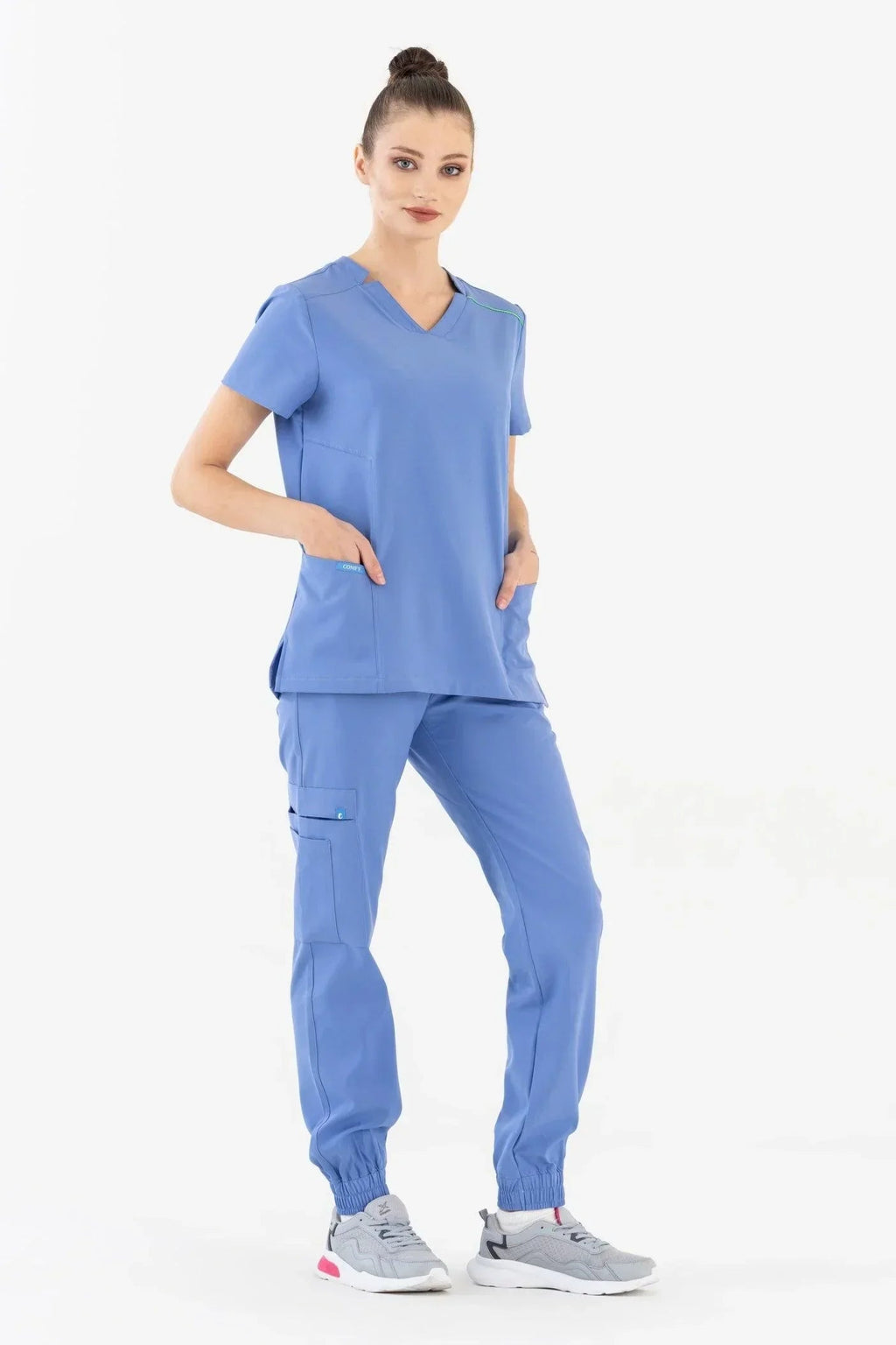 Comfy Master – Victoria Açık Mavi Kadın Medikal Üniforma Tek Üst - Comfy Master 2025