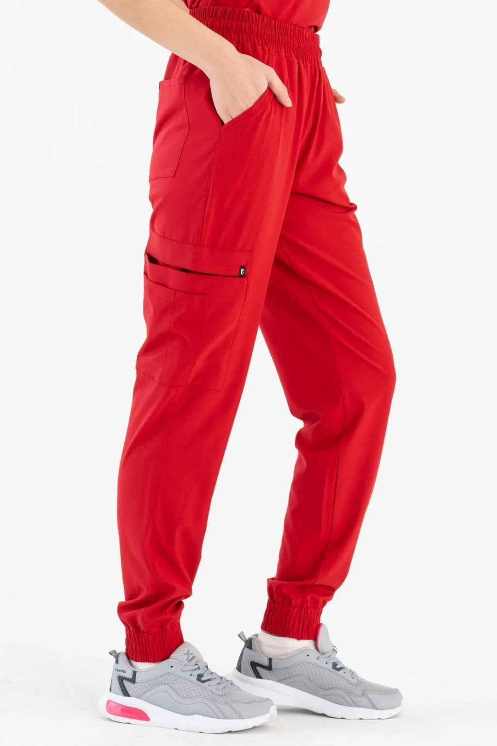 Comfy Master – Sierra Kırmızı Kadın Kargo Jogger Medikal Üniforma Tek Alt - Comfy Master 2025